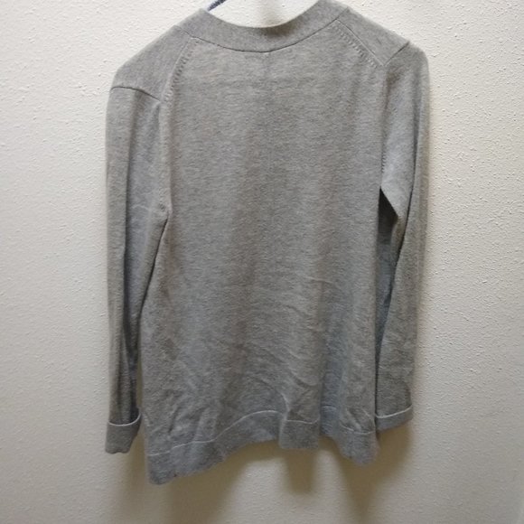 Gap Button Cardigan - Picture 2 of 3